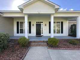 featured image of 3650 Victoria Dr #1