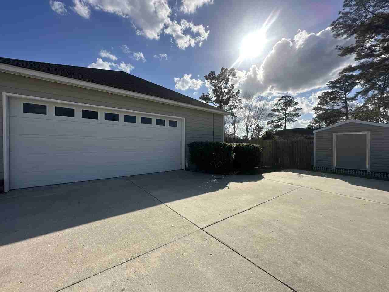 3650 Victoria Dr #1 - Photo 7 of 32