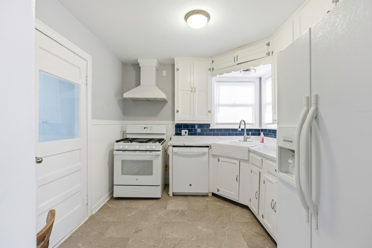 2202 W Hermosa Dr #1 - Photo 7 of 18