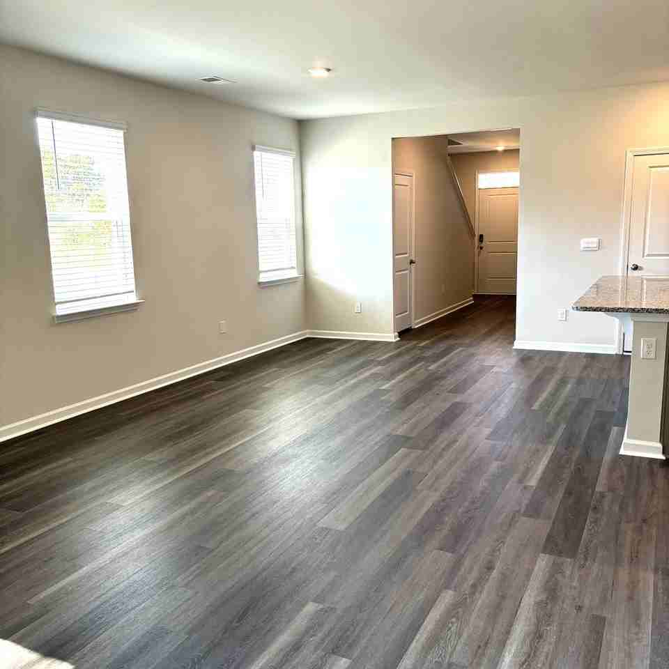 100 Kelsey Ct #1 - Photo 5 of 50