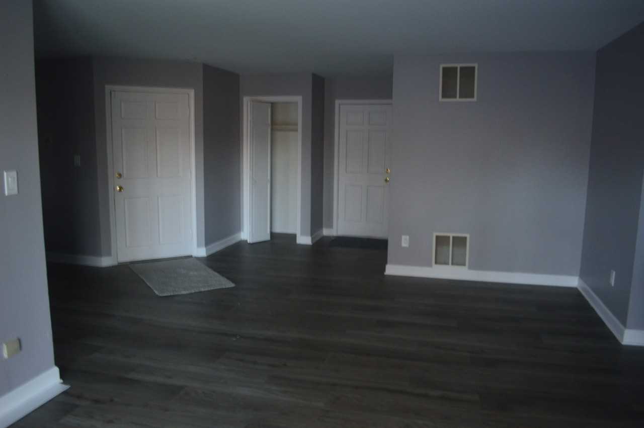 710 Knoxbury Drive #1 - Photo 3 of 17