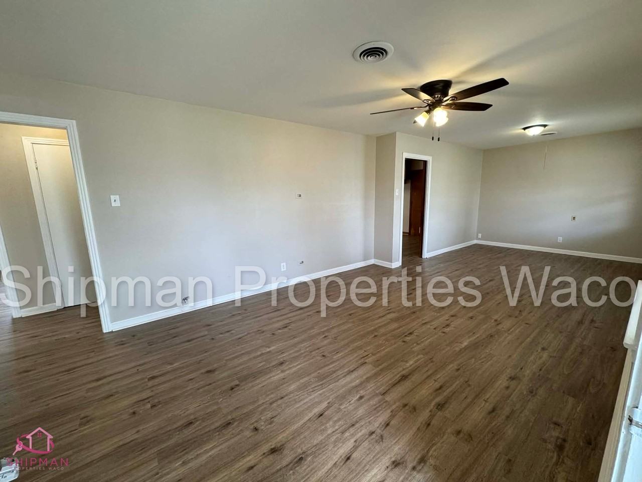 1106 N 60th St #1 - Photo 2 of 15