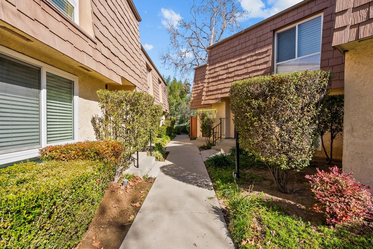 4134 Yankee Dr #1 - Photo 3 of 22