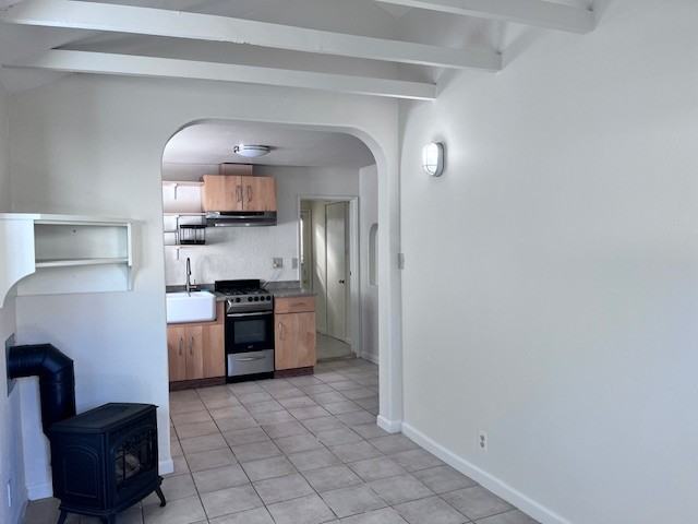 915 40th Ave #1 - Photo 2 of 10