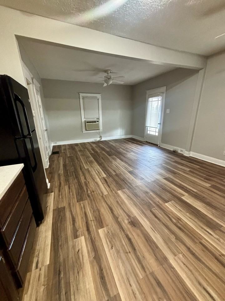 1015 Sale Ave #1 - Photo 5 of 9