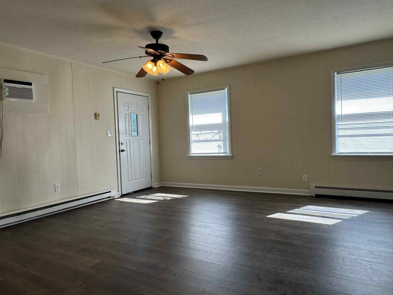 2107 Southland Dr #B - Photo 4 of 14