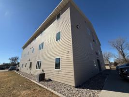 featured image of 908 Arrow Ave Ne