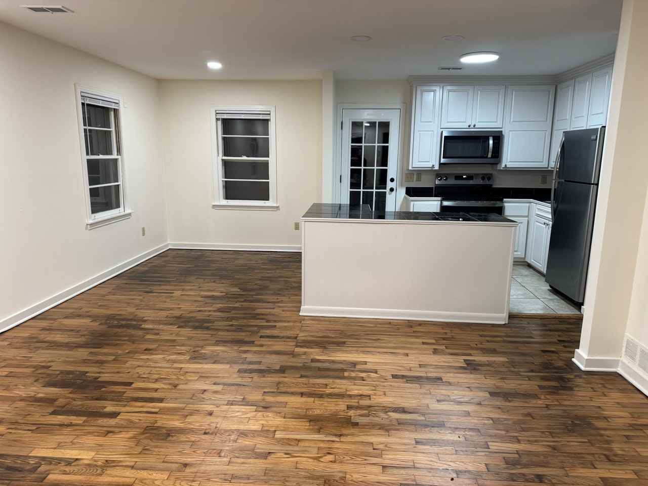 908 Moss Hill Dr #1 - Photo 2 of 14
