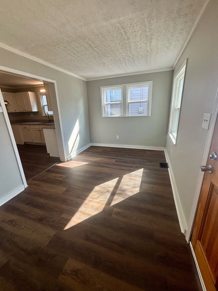 3707 Powell Ave #1 - Photo 2 of 11