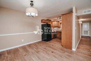 featured image of 603 Sherwood DrApt C #603C