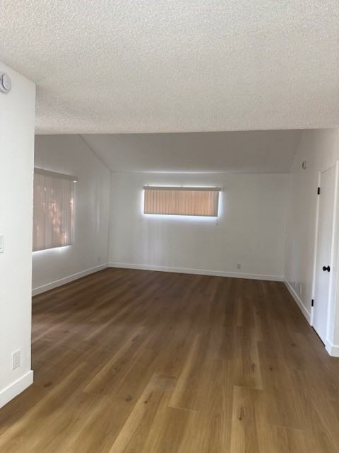 1116 Gladys Ave #1116B - Photo 3 of 9