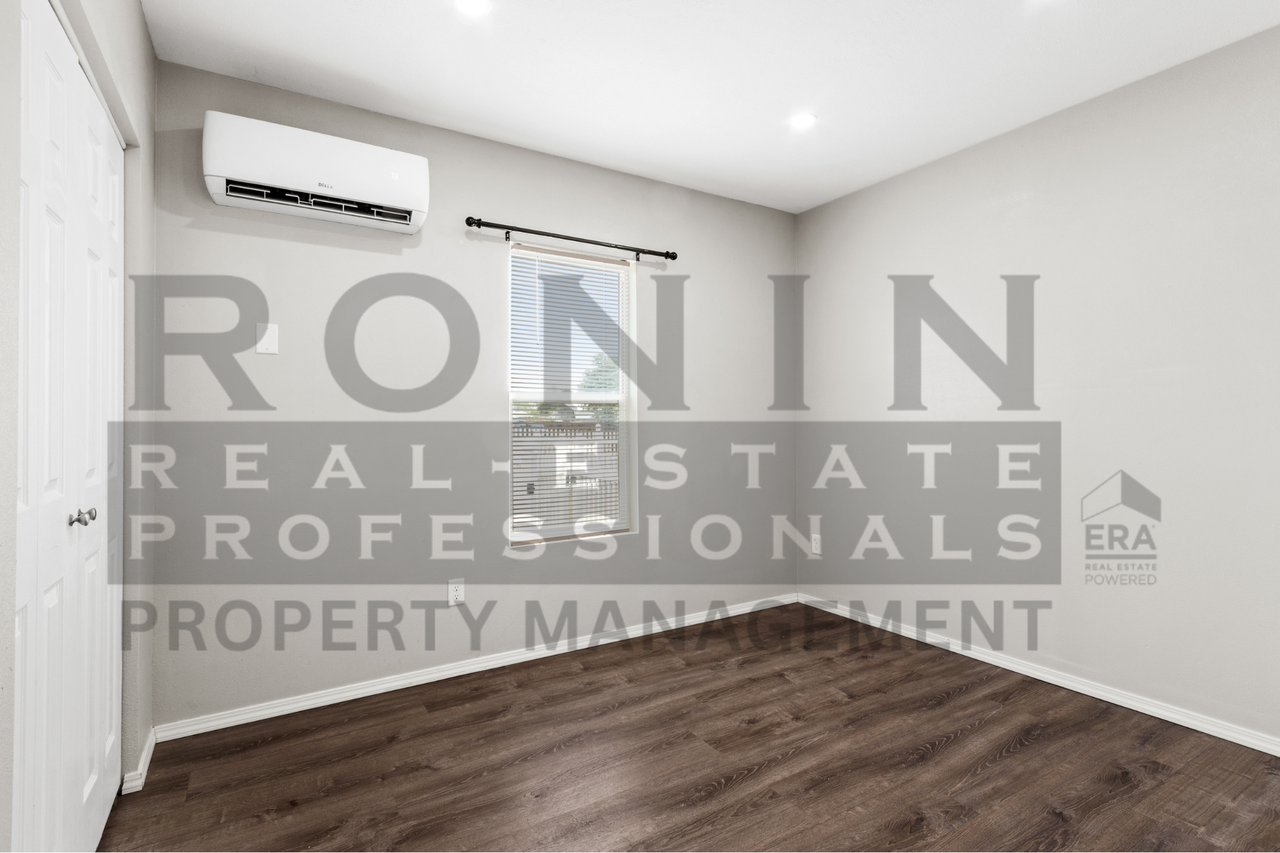 2901 Ronda Lee RoadUnit B #B - Photo 5 of 8