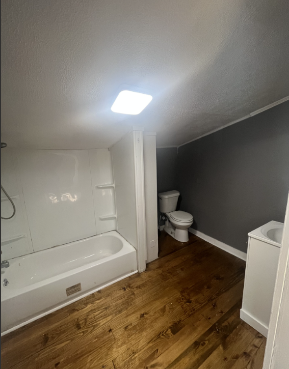 502 Brown St #1 - Photo 5 of 7