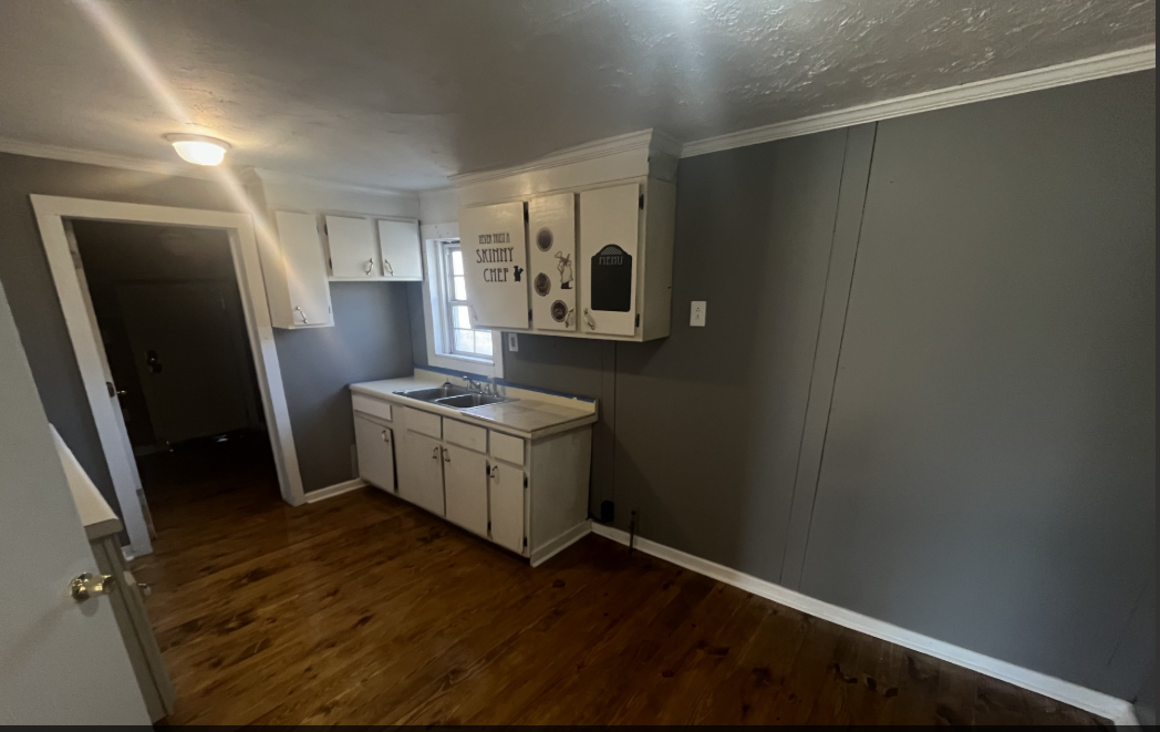 502 Brown St #1 - Photo 6 of 7