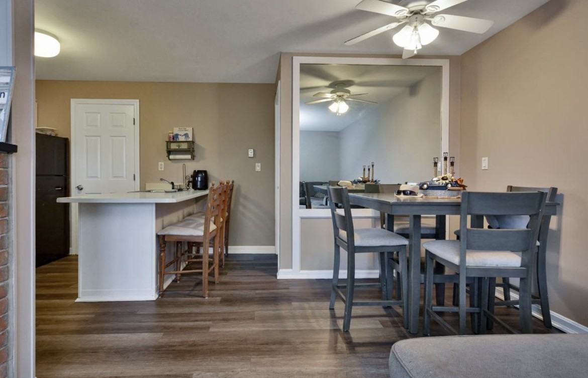 103 Washington Rd #30 - Photo 2 of 9