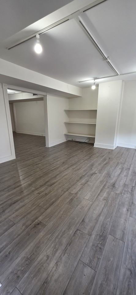 146 N Prince St #2 - Photo 3 of 7