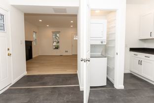 717 N Congress St #1 - Photo 1 of 1