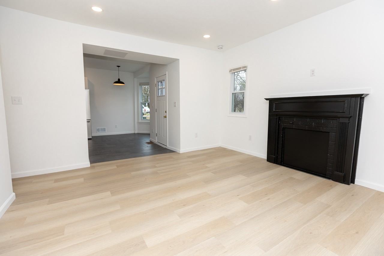 717 N Congress St #1 - Photo 2 of 29