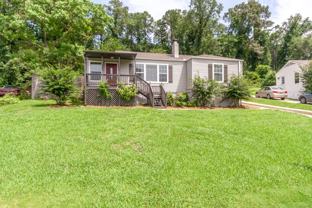 833 Grove St #1 - Photo 1 of 1