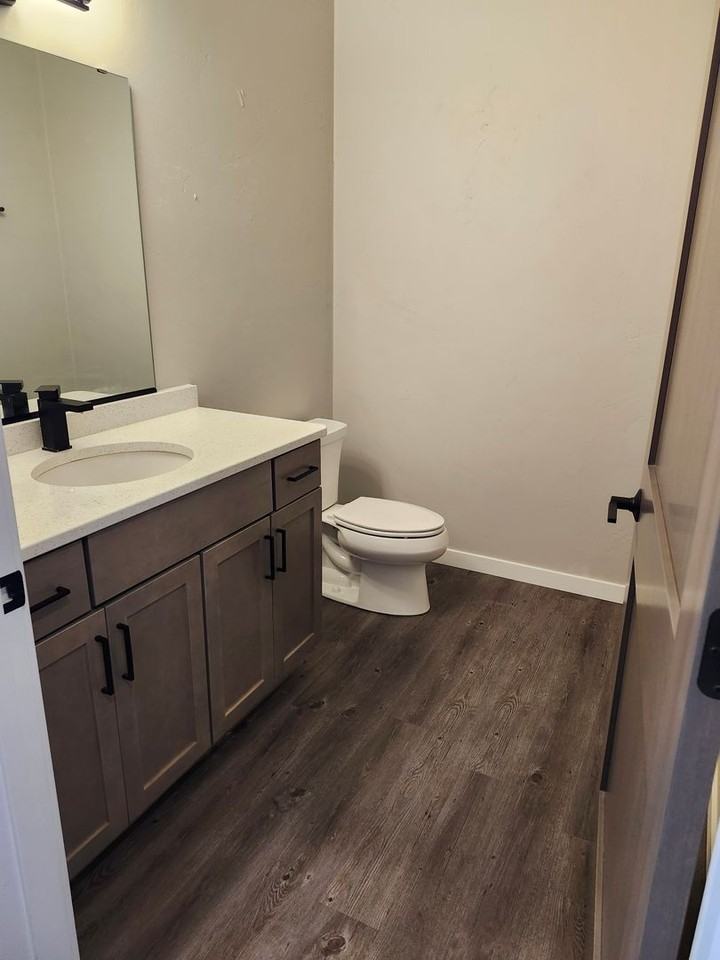 Banta I - Photo 3 of 28