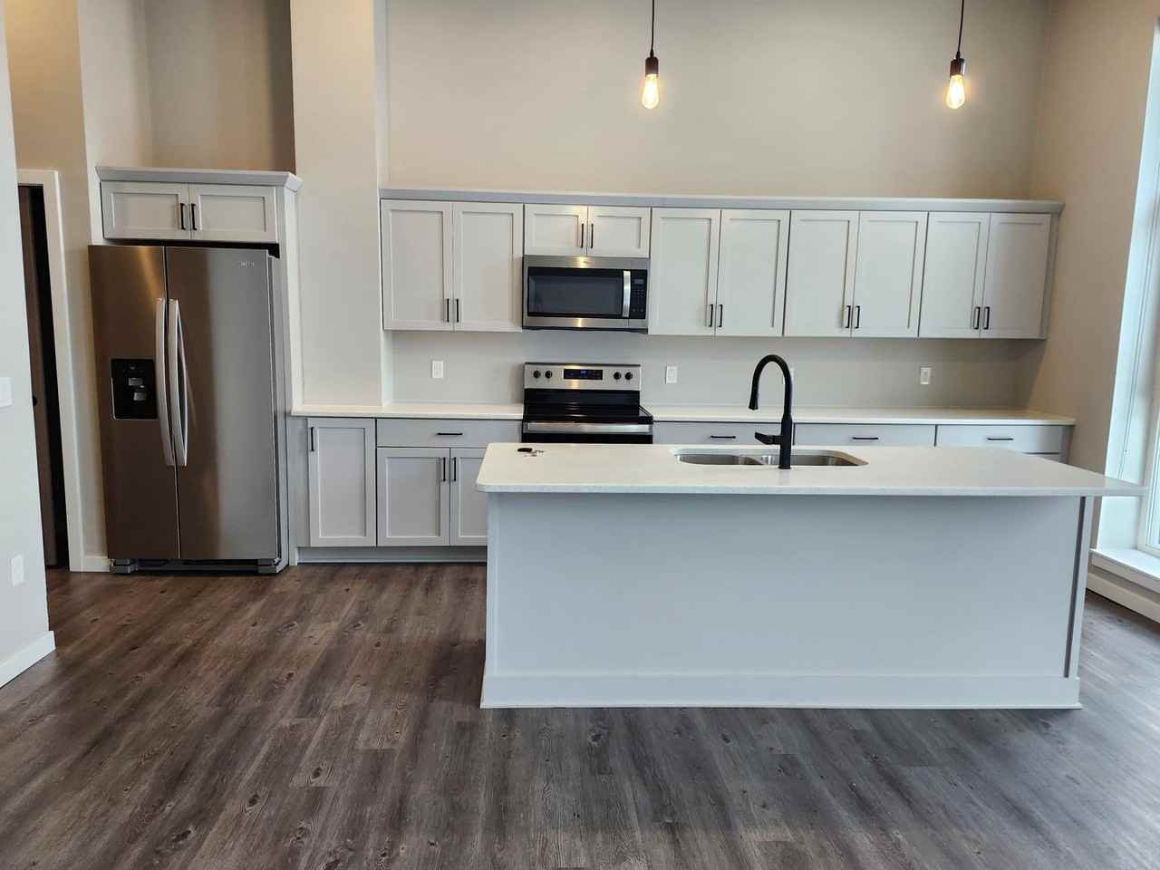 Banta I - Photo 4 of 28