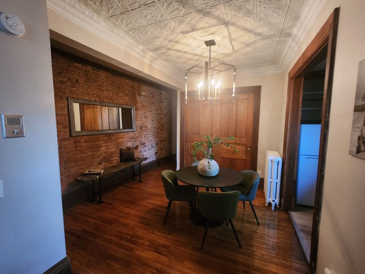 83-85 Meigs Street - Photo 4 of 44