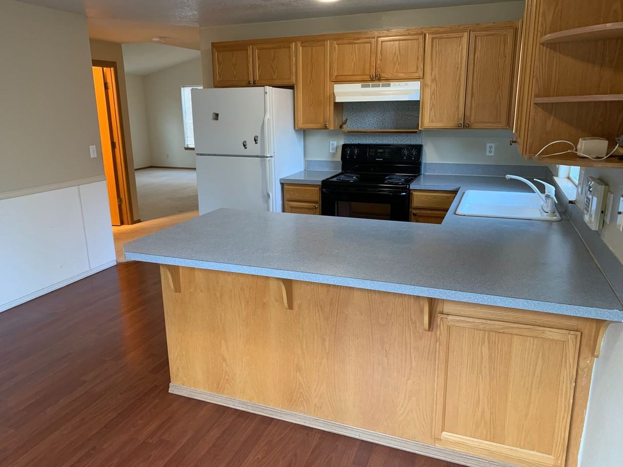 1316 Bluegrass St Se - Photo 3 of 14