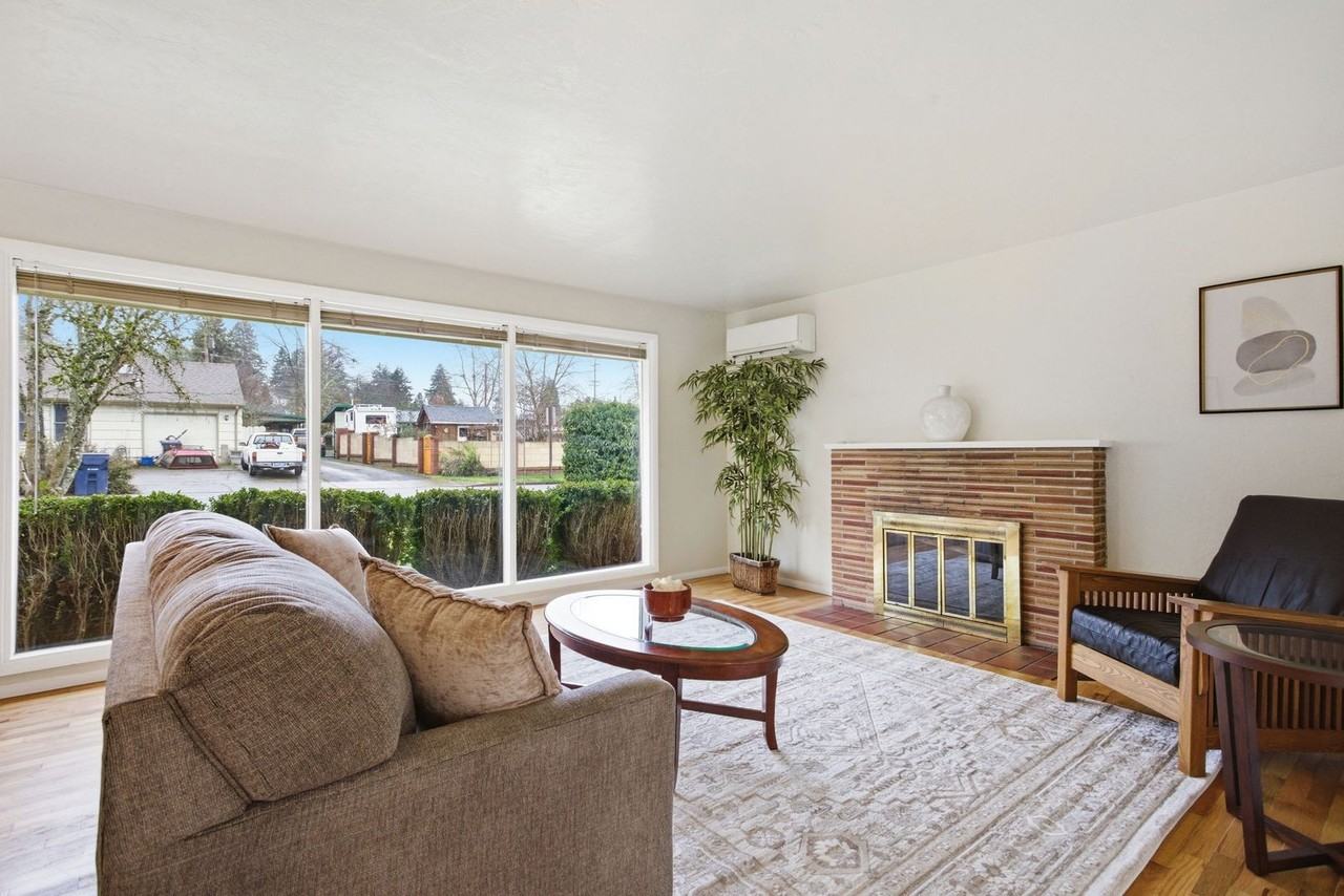 2925 Charnelton St - Photo 3 of 30