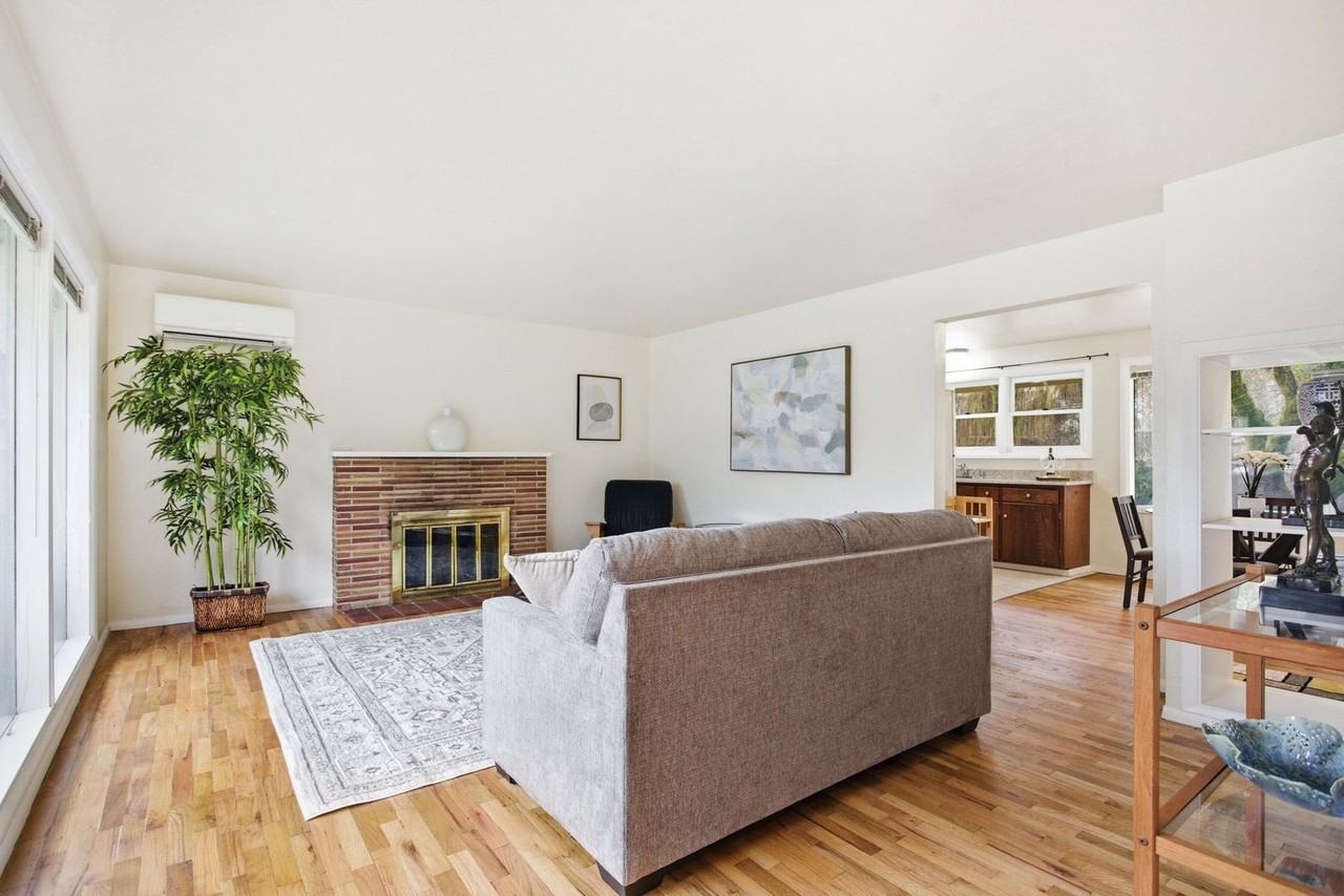 2925 Charnelton St - Photo 4 of 30