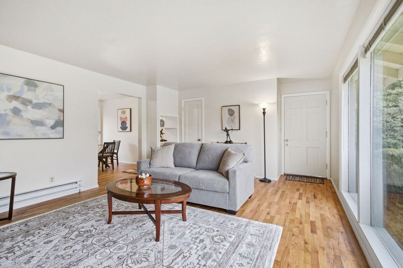 2925 Charnelton St - Photo 6 of 30