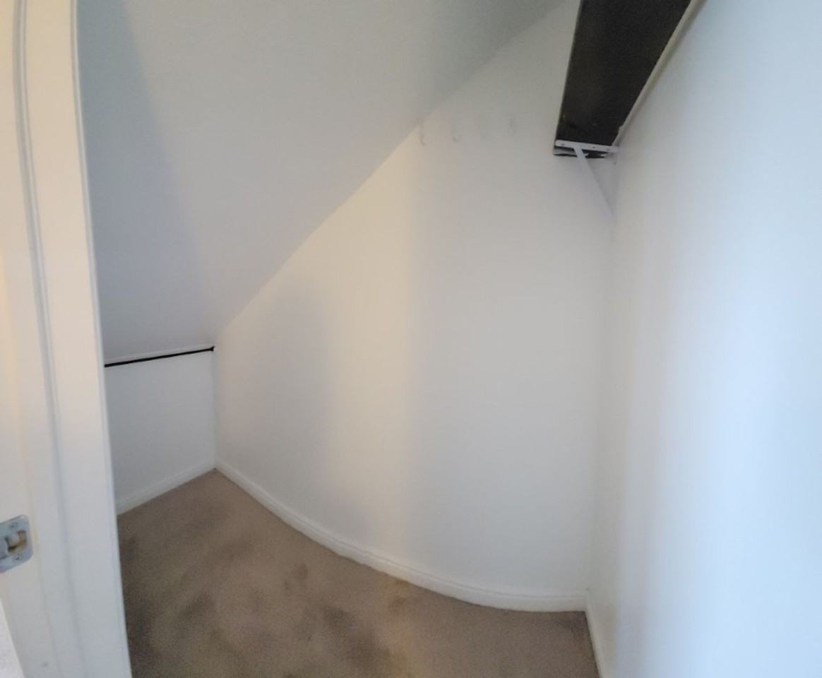 659 Trejo St - Photo 4 of 15