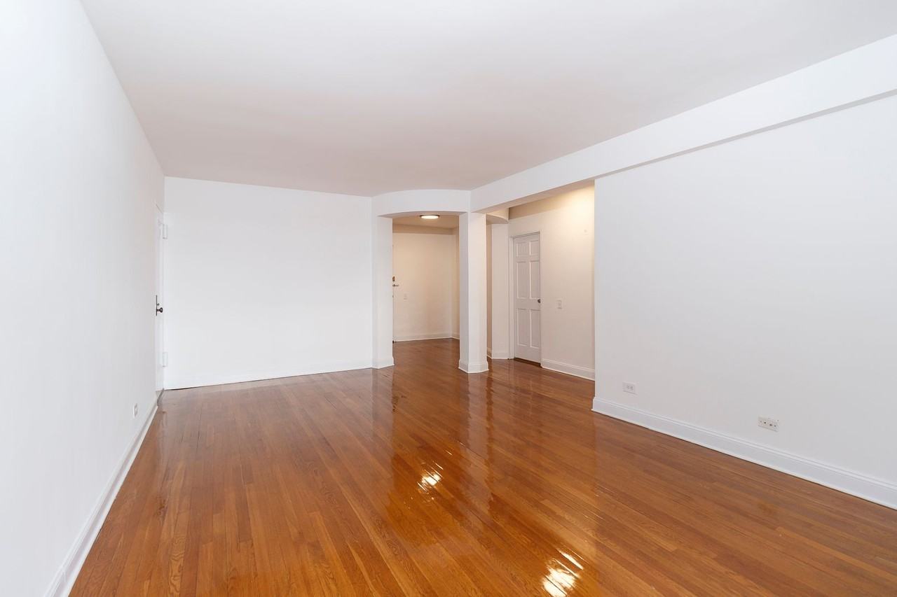 150 Greenway Ter - Photo 5 of 22