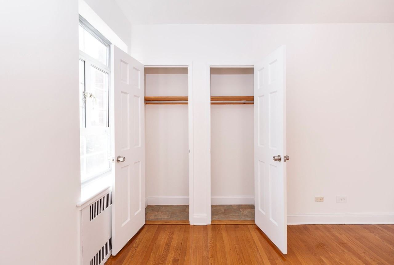 150 Greenway Ter - Photo 6 of 22