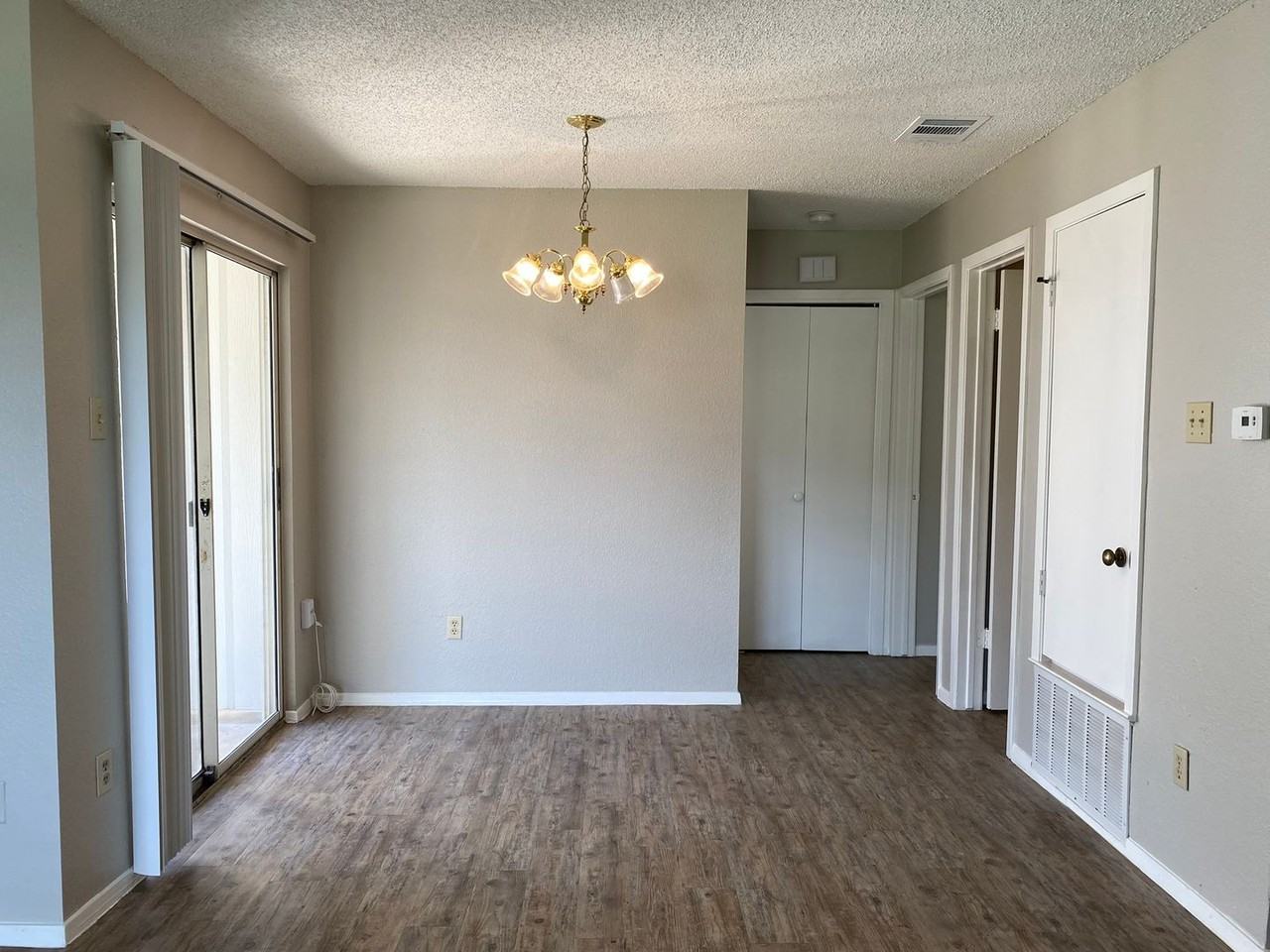 510 Willowbend Cv - Photo 7 of 24