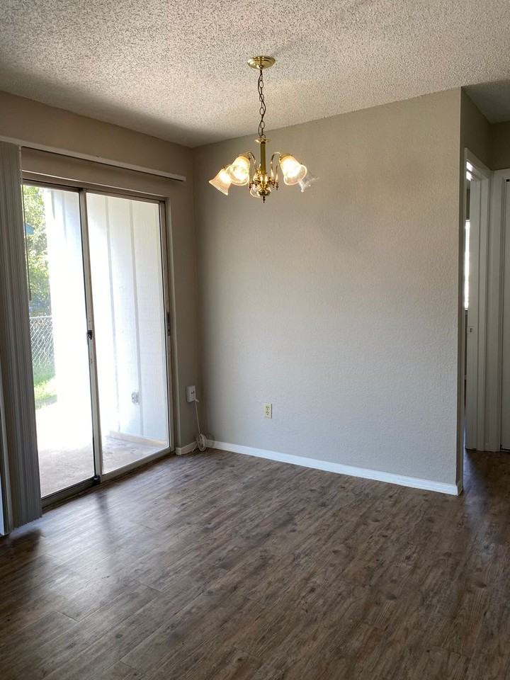 510 Willowbend Cv - Photo 5 of 22