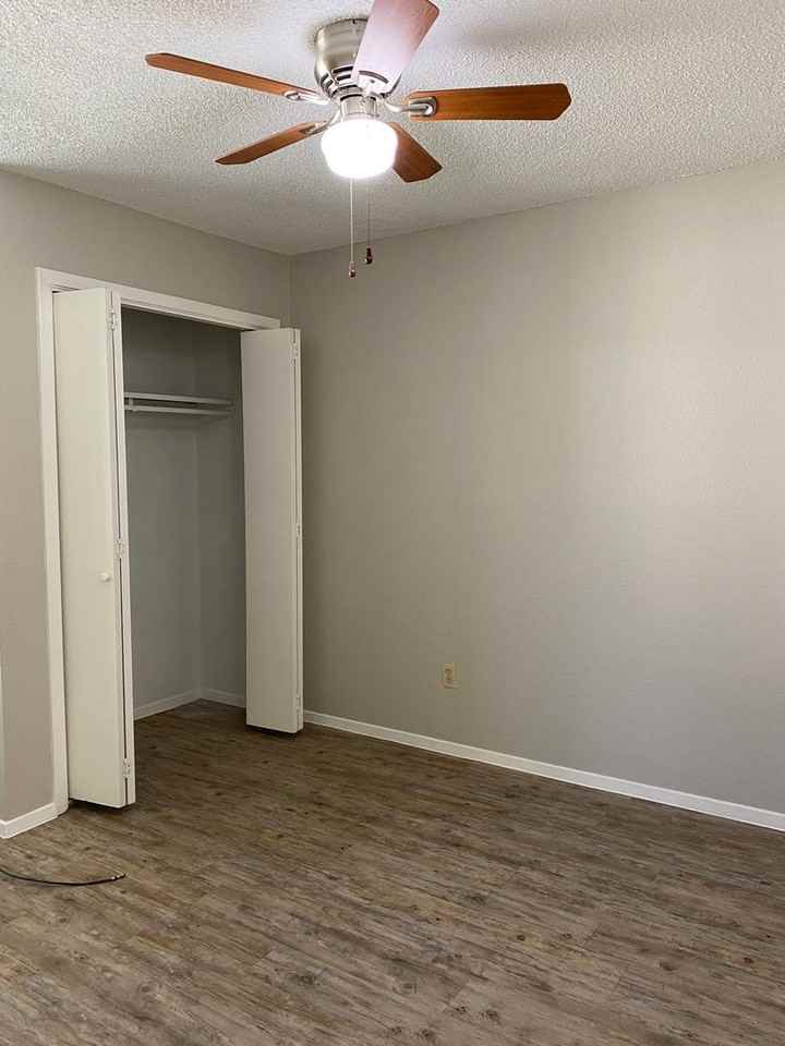 510 Willowbend Cv - Photo 7 of 22