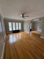 Spacious Apartment for Rent in Edgewater! - Photo 1 of 1