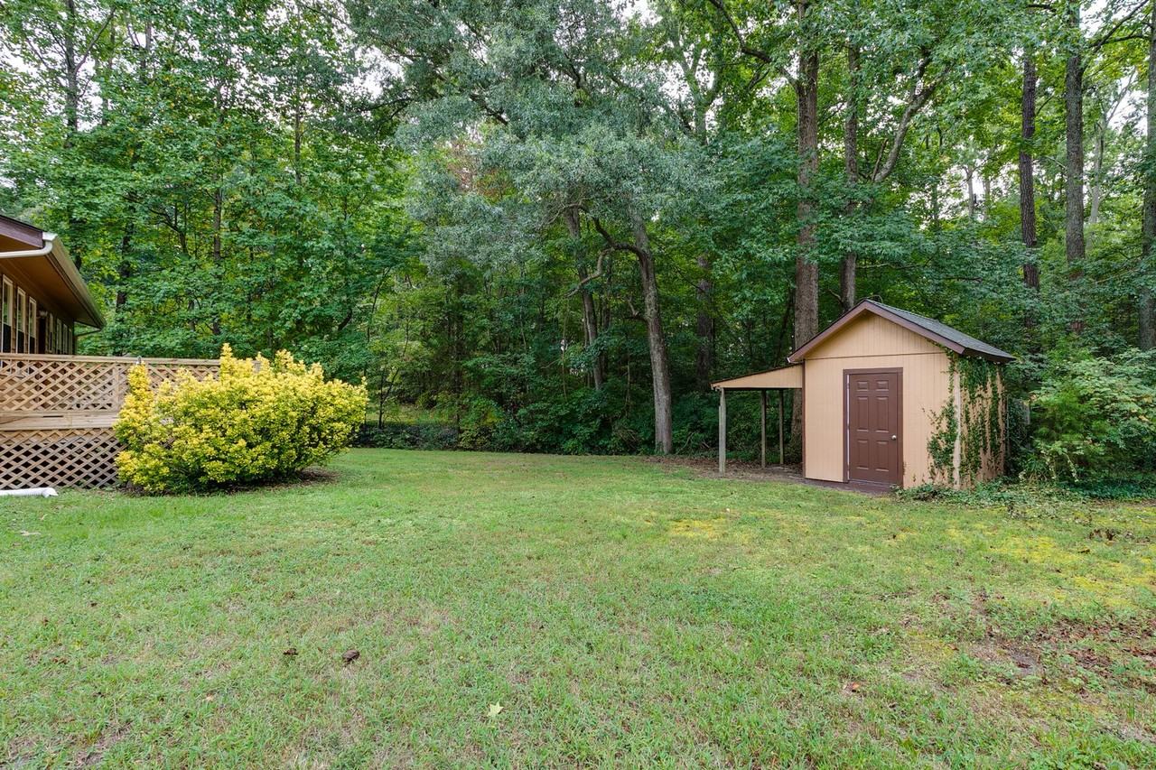 2261 Ives Ln - Photo 7 of 20