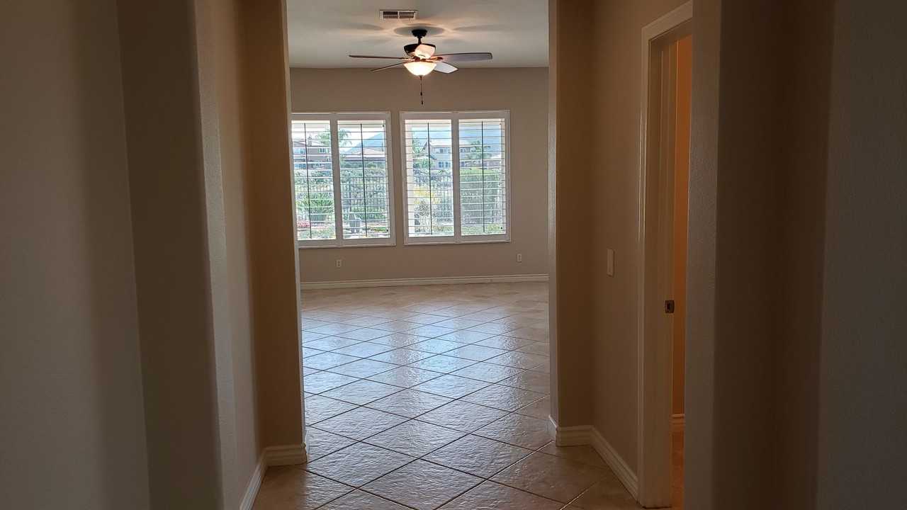 45058 Silver Rose St - Photo 3 of 12