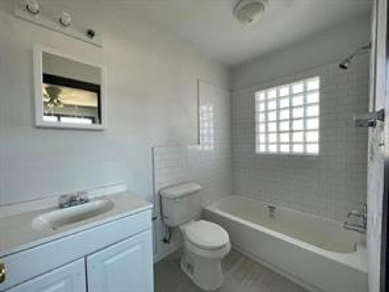 1510 N 20th St - Photo 6 of 6