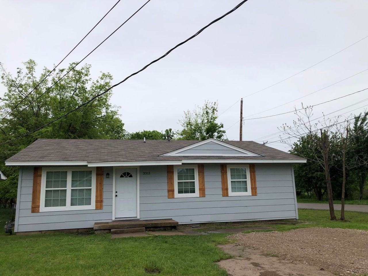 3313 Maple Ave - Photo 2 of 9