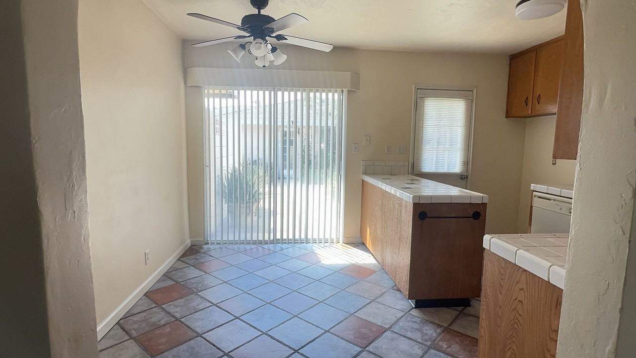 3676 Wilbur St - Photo 5 of 6