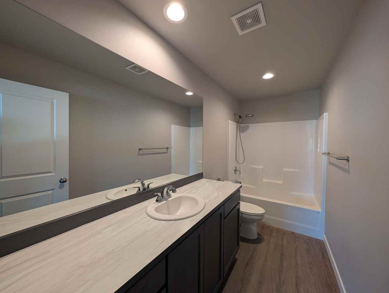 2219 Se Marlette Rd - Photo 4 of 21