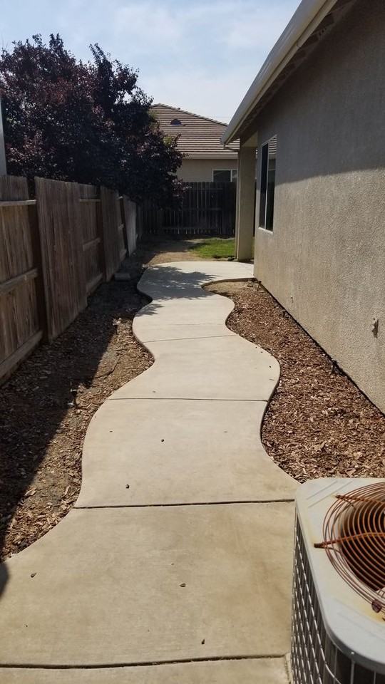 743 Black Mountain Ln - Photo 7 of 26