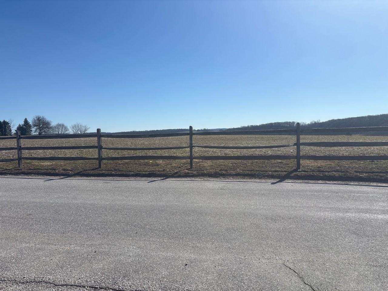 11 N Main St #A - Photo 2 of 8