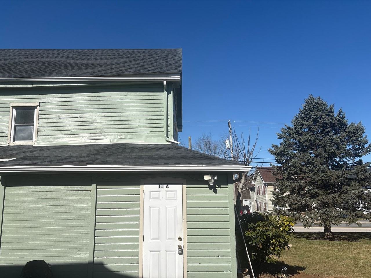 11 N Main St #A - Photo 4 of 8