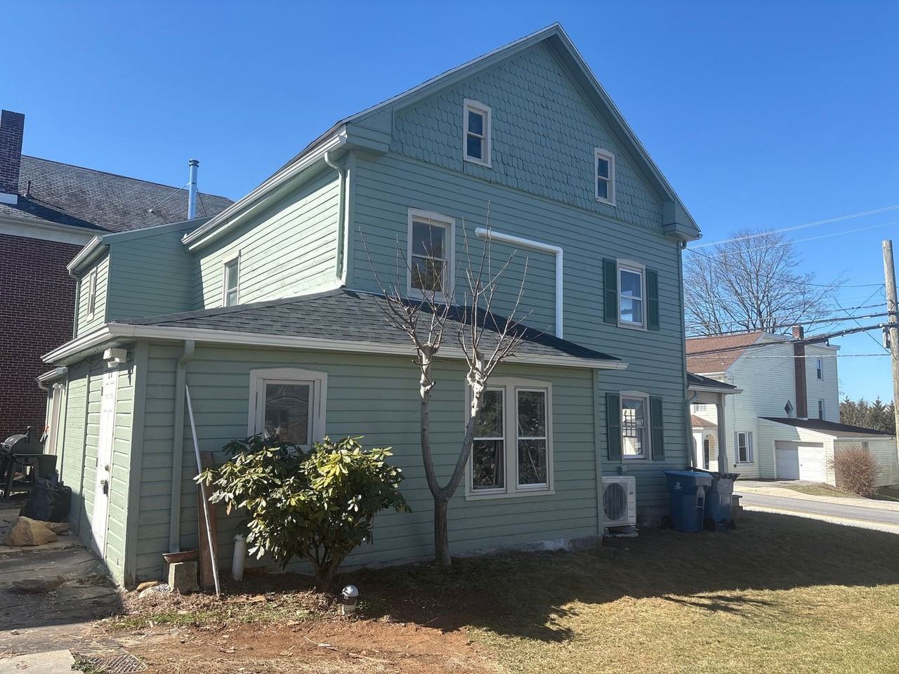 11 N Main St #A - Photo 5 of 8