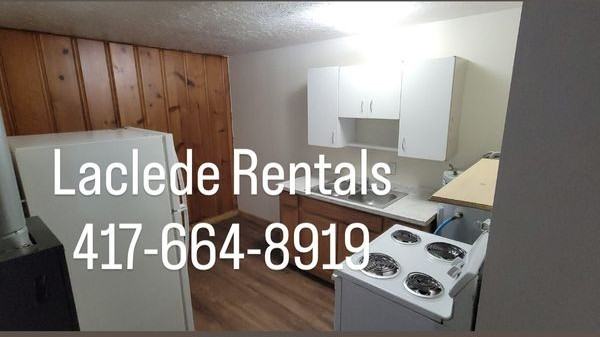 1306 E Route 66 - Photo 3 of 7