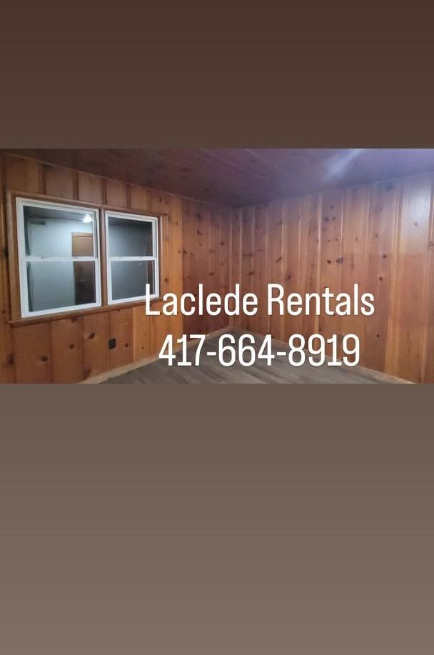 1306 E Route 66 - Photo 5 of 7