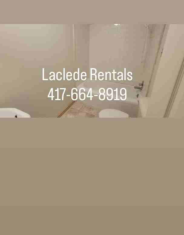 1308 E Route 66 - Photo 5 of 5